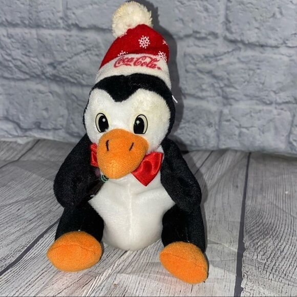 Coca Cola collectibles small plush animals polar bear penguin and lion - Picture 6 of 7